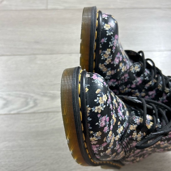 Dr Martens Clemency 1460 Floral Leather Combat Boots - Picture 5 of 10